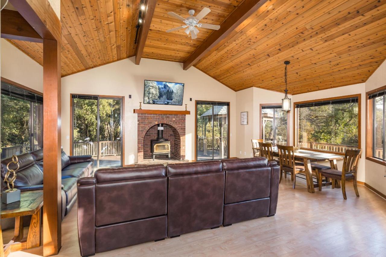 Casa Rio Yosemite -Waterfall Plus 9 Acres Oakhurst Zewnętrze zdjęcie